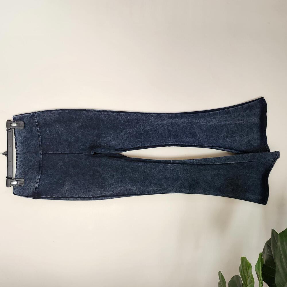 Earthbound Flared Denim look Leggings Stylish High Waisted Fit womens small